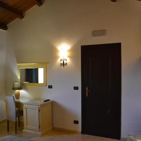 アパート Duomo チェファル