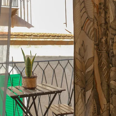 Duomo アパート チェファル